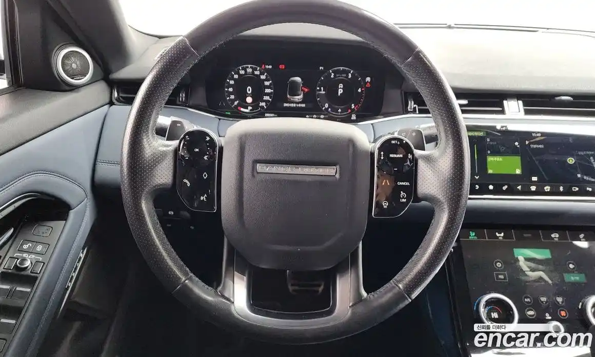 Land Rover Range-Rover Evoque 2020 2.0 Автомат в Москве № 498889, фото 13