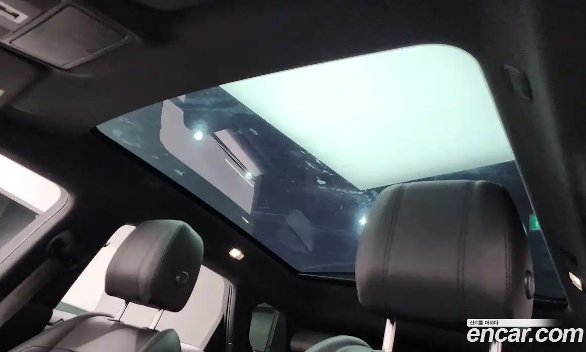 Land Rover Range-Rover Evoque 2020 2.0 Автомат в Москве № 498889, фото 18