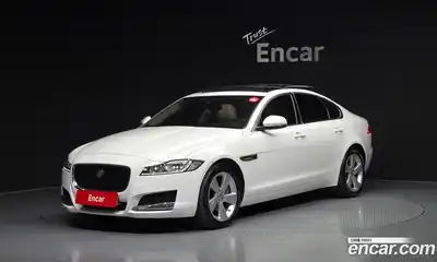 Jaguar XF, 2018