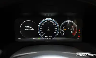 Jaguar XF 2018 2.0 Автомат в Москве № 500232, миниатюра 8