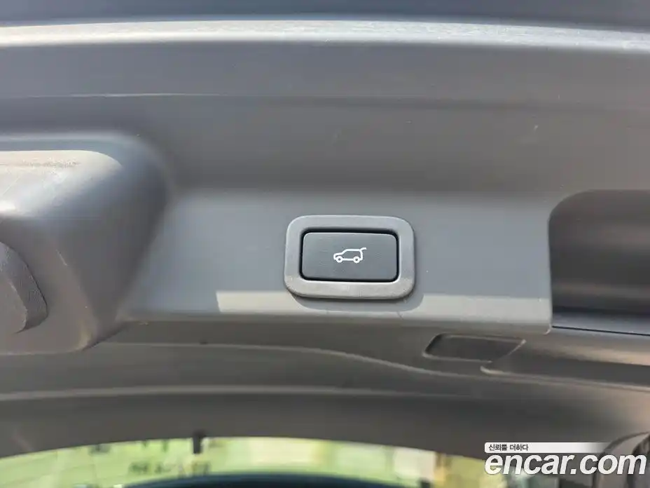 Jaguar F-Pace 2017 2.0 Автомат в Москве № 500314, фото 16