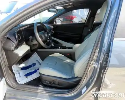 Hyundai Avante 2024 1.6 Автомат в Москве № 517006, миниатюра 11