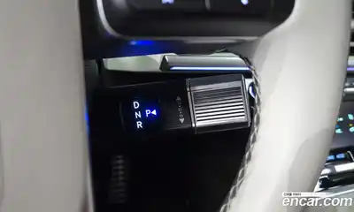 Hyundai Santa Fe 2025 1.6 Автомат в Москве № 517551, миниатюра 8