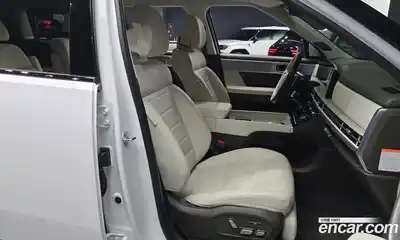 Hyundai Santa Fe 2025 1.6 Автомат в Москве № 517551, миниатюра 9