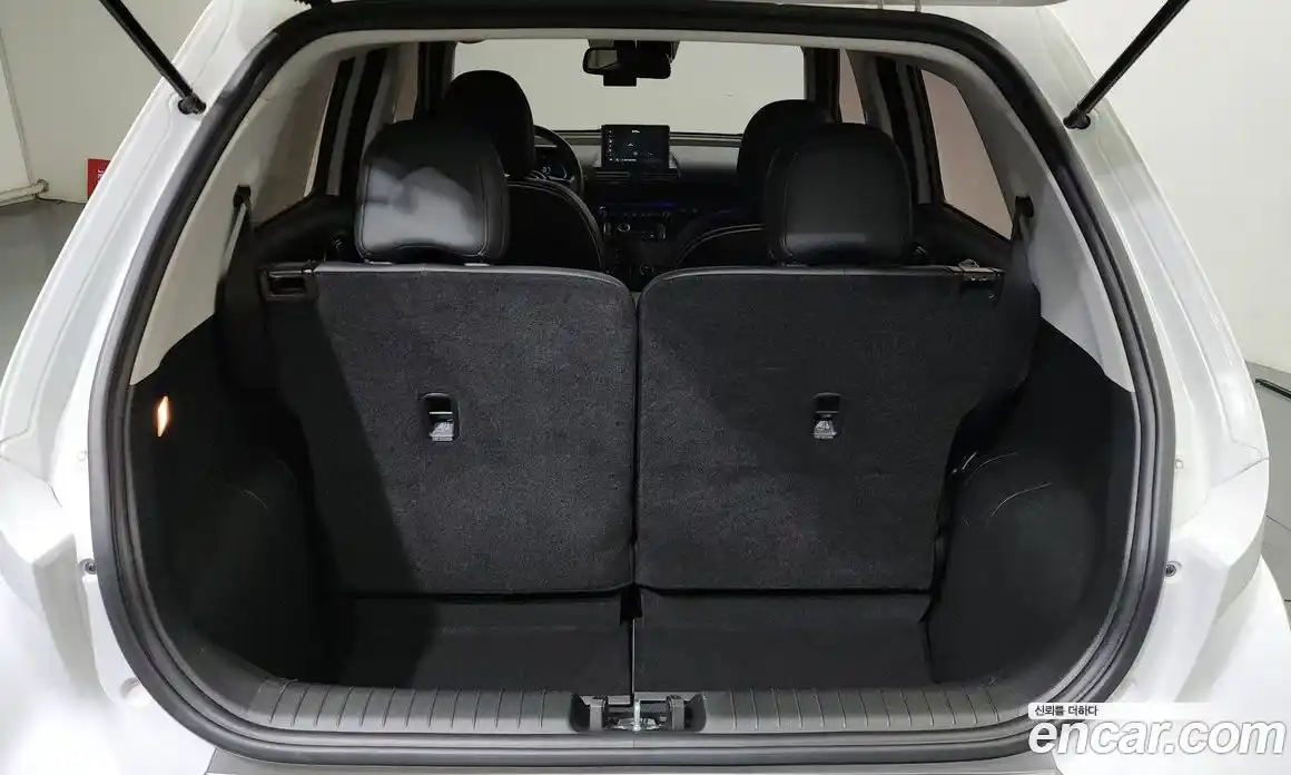 Hyundai Casper 2023 1.0 Автомат в Москве № 517622, фото 20