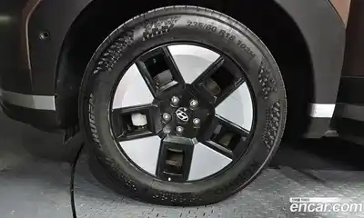 Hyundai Santa Fe 2024 1.6 Автомат в Москве № 517994, миниатюра 5