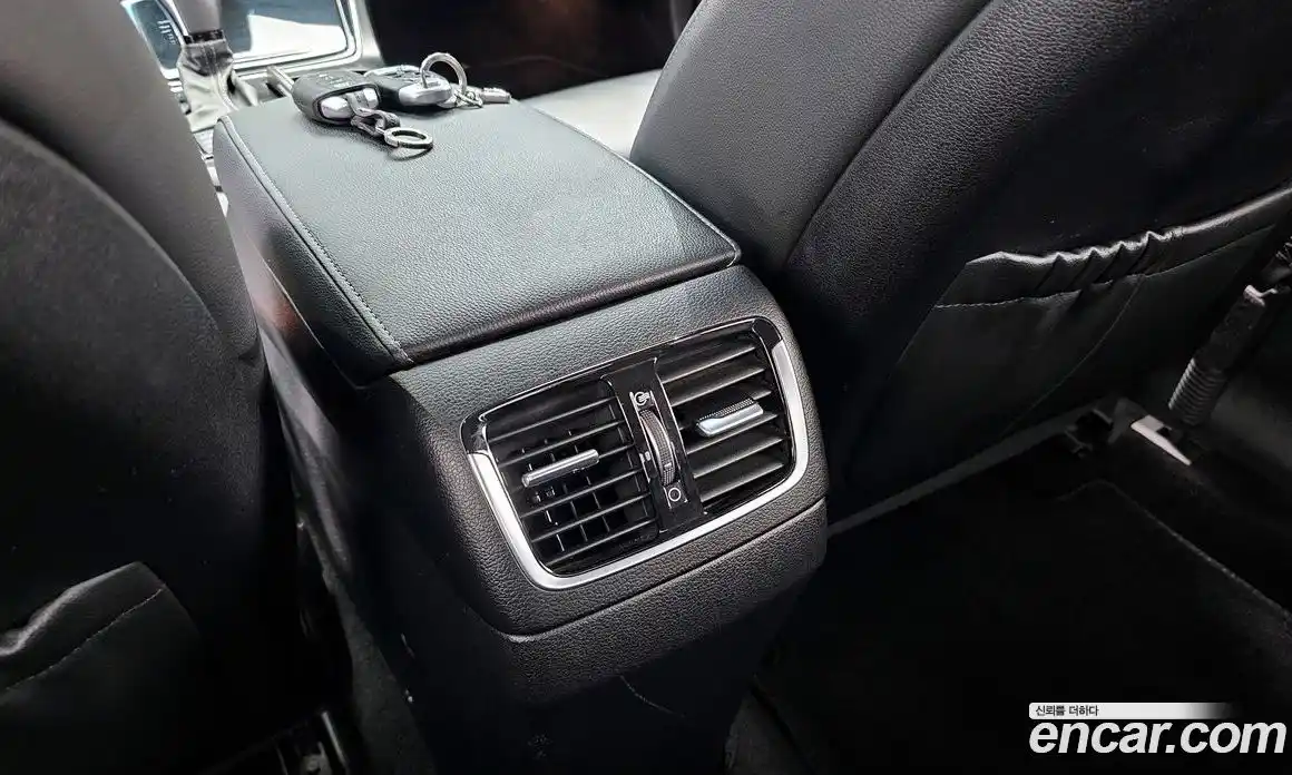 Hyundai Grandeur 2018 2.4 Автомат в Москве № 518239, фото 19