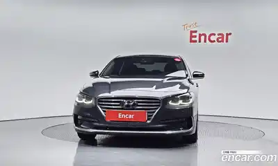 Hyundai Grandeur 2018 2.4 Автомат в Москве № 518239, миниатюра 3