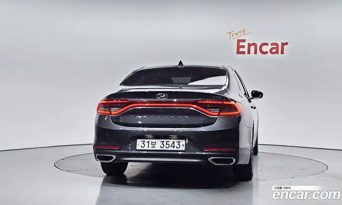 Hyundai Grandeur 2018 2.4 Автомат в Москве № 518239, фото 4