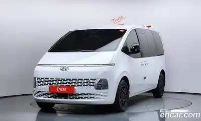 Hyundai Staria, 2024