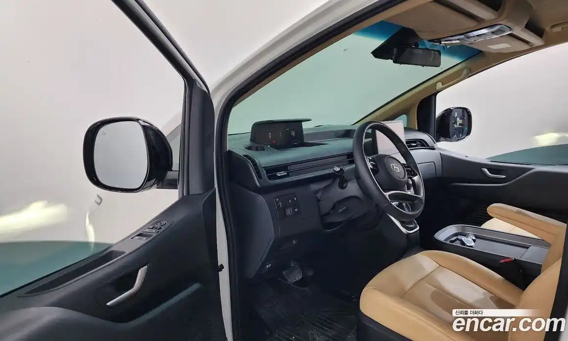 Hyundai Staria 2024 3.5 Автомат в Москве № 518500, фото 10