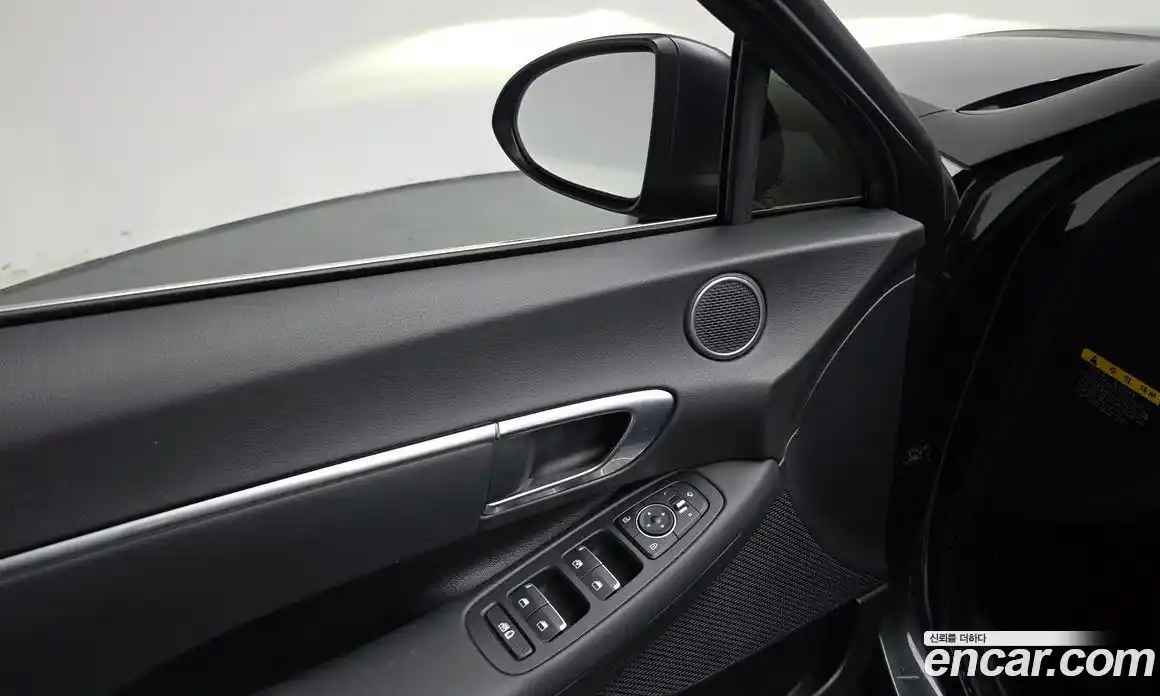 Hyundai Sonata 2020 2.0 Автомат в Москве № 519017, фото 12