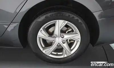 Hyundai Sonata 2020 2.0 Автомат в Москве № 519017, миниатюра 4