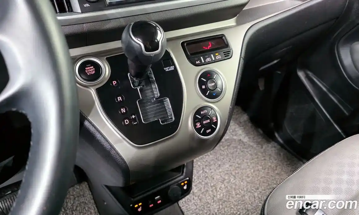 Kia Ray 2019 1.0 Автомат в Москве № 519620, фото 9