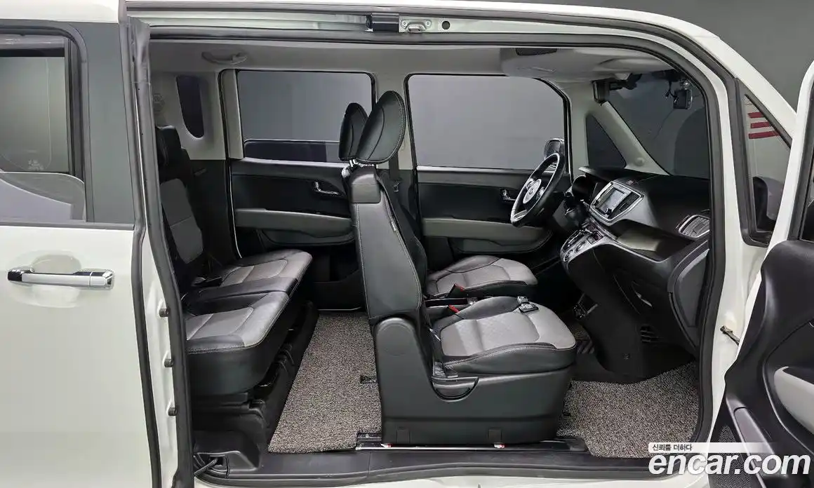 Kia Ray 2019 1.0 Автомат в Москве № 519620, фото 10