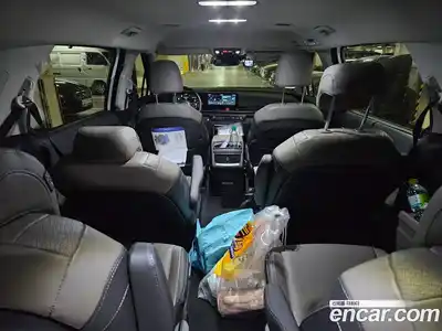 Kia Canival 2025 1.6 Автомат в Москве № 519849, миниатюра 12