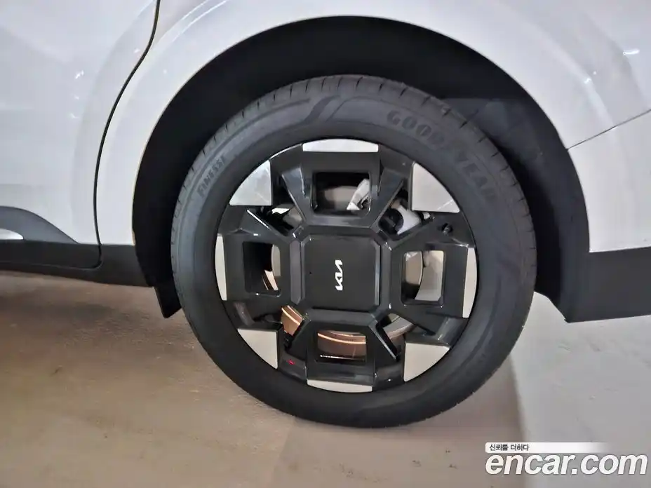 Kia Canival 2025 1.6 Автомат в Москве № 519849, фото 5