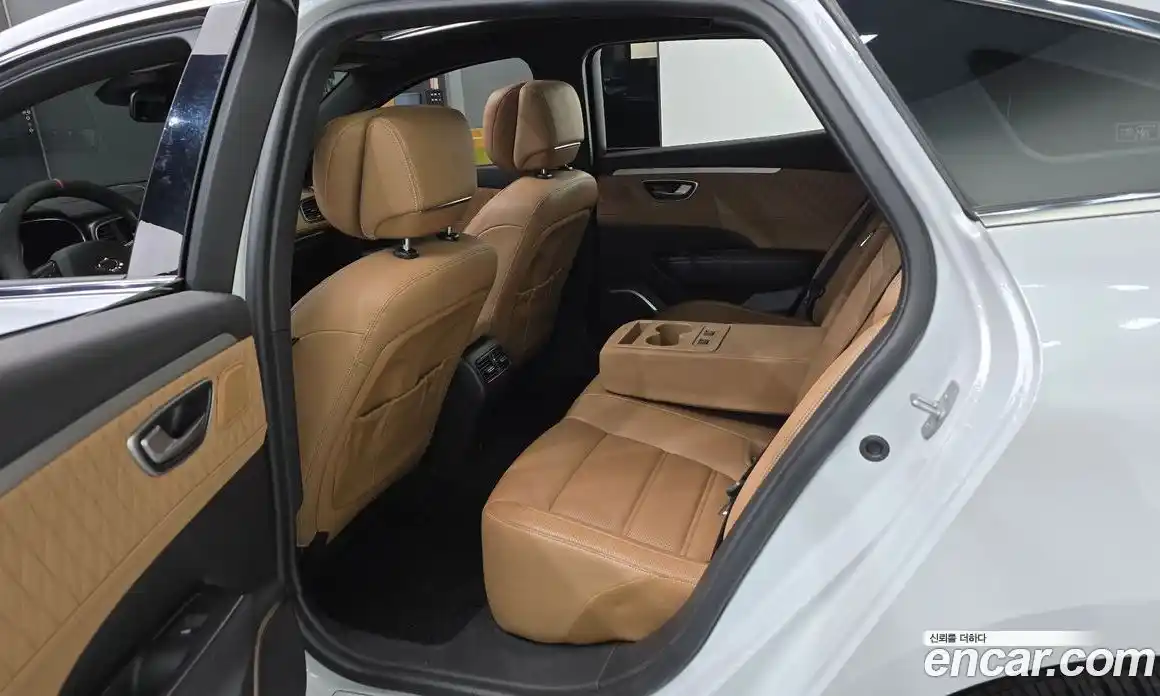 Renault SM6 2021 1.8 Автомат в Москве № 520453, фото 11