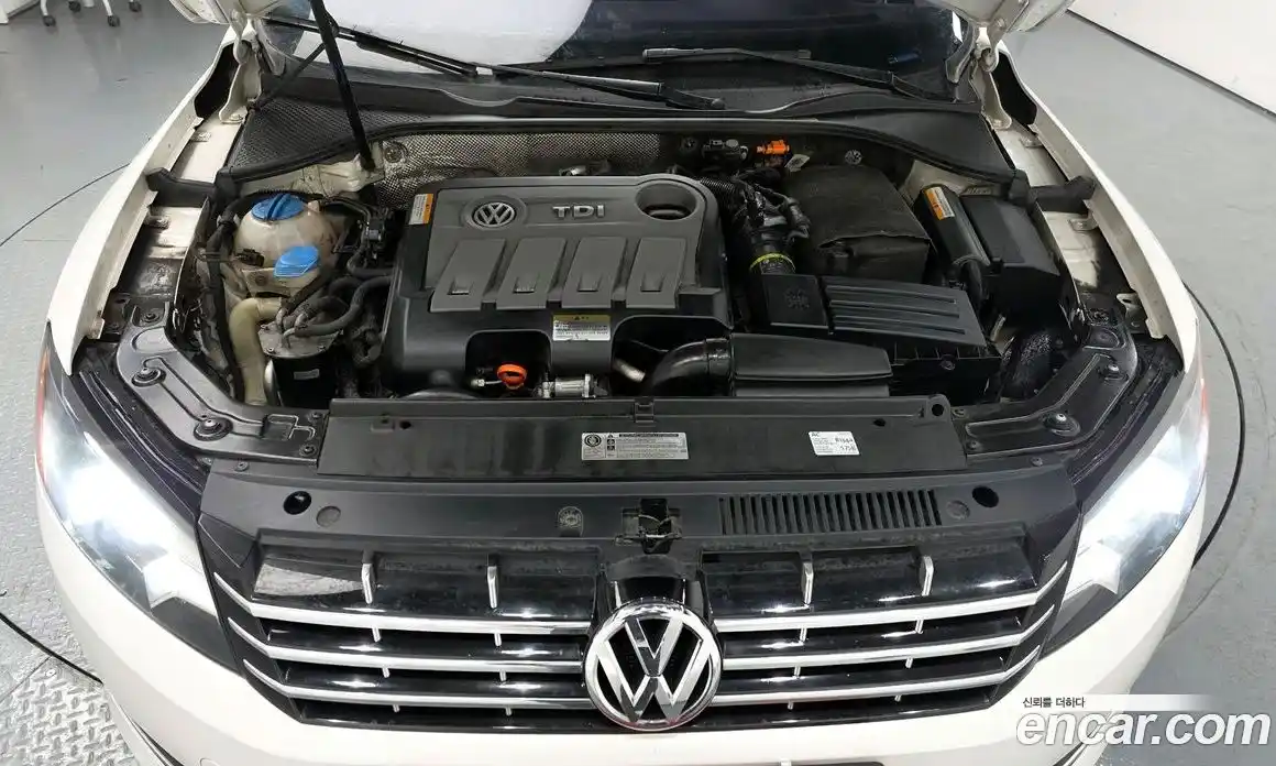 Volkswagen Passat 2013 2.0 Автомат в Москве № 520809, фото 6