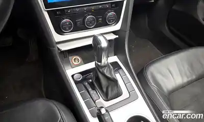 Volkswagen Passat 2013 2.0 Автомат в Москве № 520809, миниатюра 9
