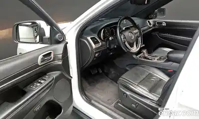 Jeep Cherokee 2017 3.0 Автомат в Москве № 522177, миниатюра 12