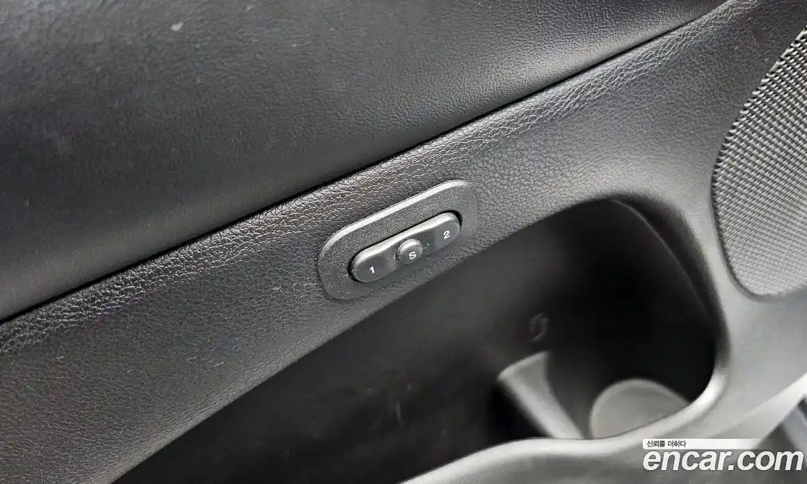 Jeep Cherokee 2017 3.0 Автомат в Москве № 522177, фото 17