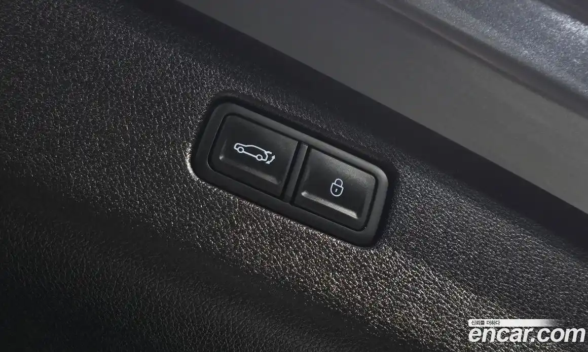 Genesis GV70 2025 2.5 Автомат в Москве № 523274, фото 15