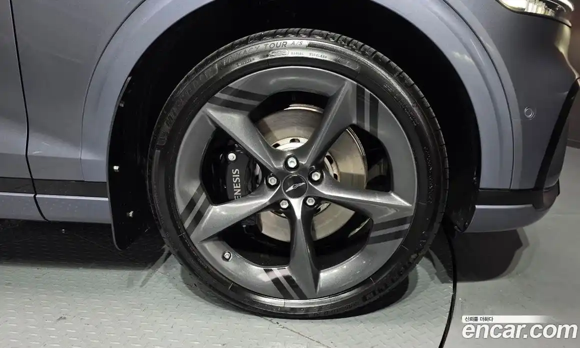 Genesis GV70 2025 2.5 Автомат в Москве № 523274, фото 5