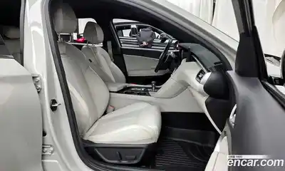 Genesis G70 2024 2.5 Автомат в Москве № 523840, миниатюра 11