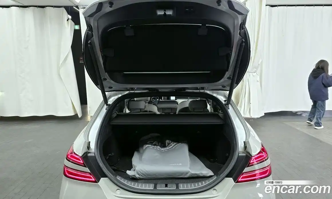 Genesis G70 2024 2.5 Автомат в Москве № 523840, фото 20