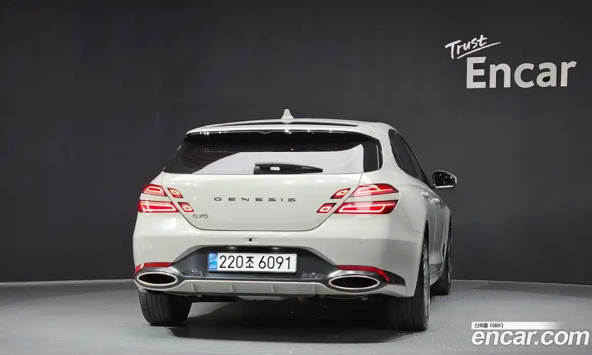 Genesis G70 2024 2.5 Автомат в Москве № 523840, фото 4