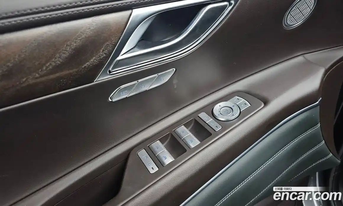 Genesis GV80 2022 2.5 Автомат в Москве № 524644, фото 18