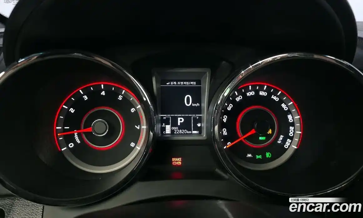 SsangYong TIBOLI 2019 1.6 Автомат в Москве № 525169, фото 8