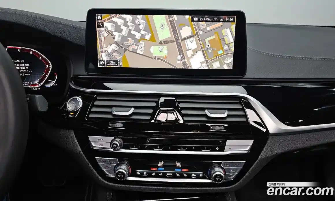 BMW 5-Series 2023 2.0 Автомат в Москве № 525634, фото 14