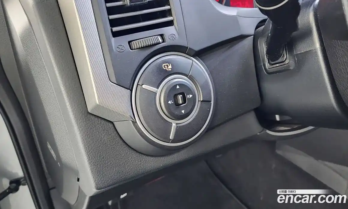 SsangYong Korando 2014 2.0 Автомат в Москве № 526091, фото 14