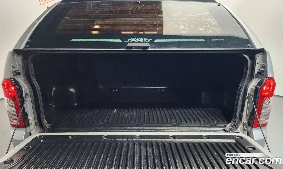 SsangYong Korando 2014 2.0 Автомат в Москве № 526091, фото 20