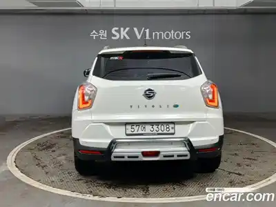 SsangYong TIBOLI 2016 1.6 Автомат в Москве № 526342, миниатюра 5