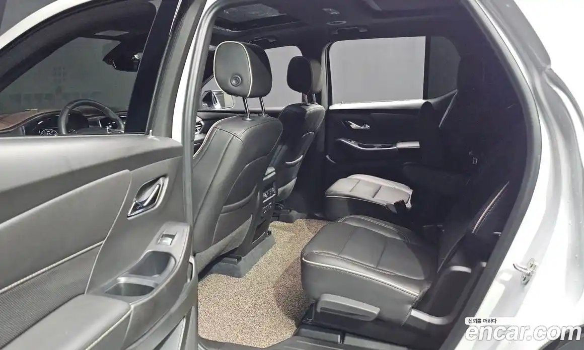 Chevrolet Traverse 2022 3.6 Автомат в Москве № 527425, фото 13