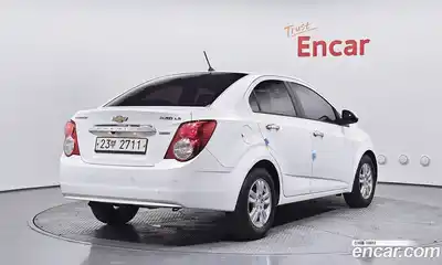 Chevrolet Aveo 2015 1.4 Автомат в Москве № 527986, миниатюра 2