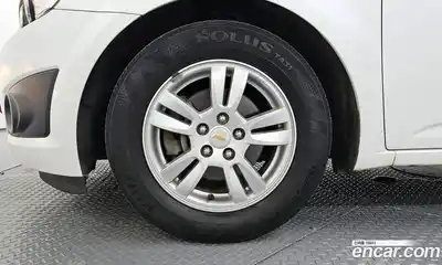 Chevrolet Aveo 2015 1.4 Автомат в Москве № 527986, миниатюра 5