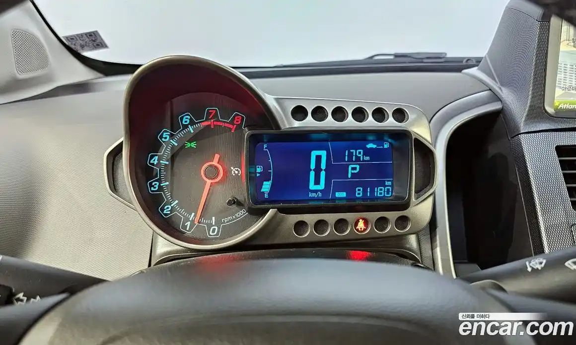 Chevrolet Aveo 2015 1.4 Автомат в Москве № 527986, фото 8