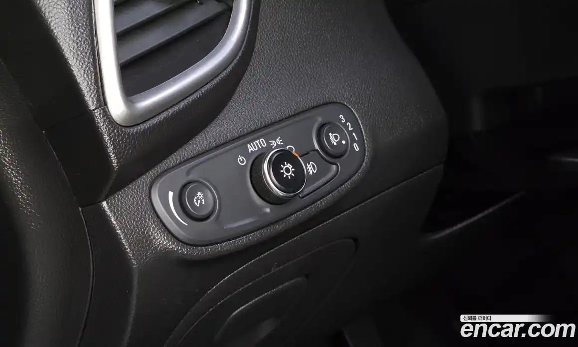 Chevrolet Trax 2019 1.4 Автомат в Москве № 527993, фото 16