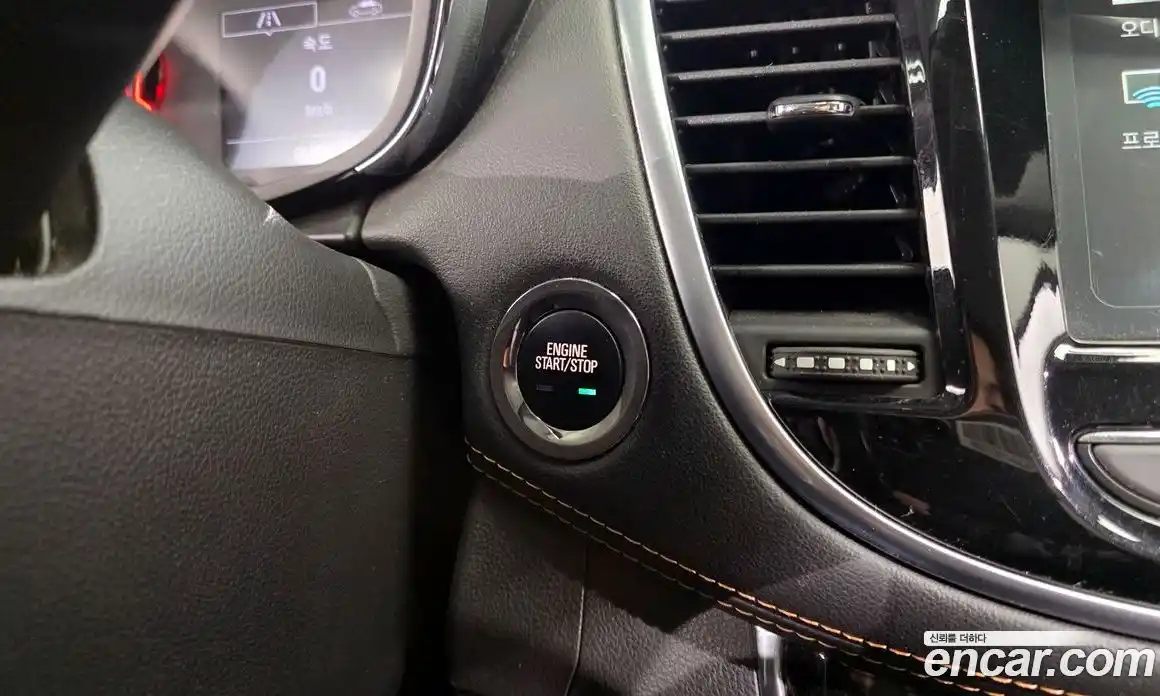 Chevrolet Trax 2019 1.4 Автомат в Москве № 528147, фото 16