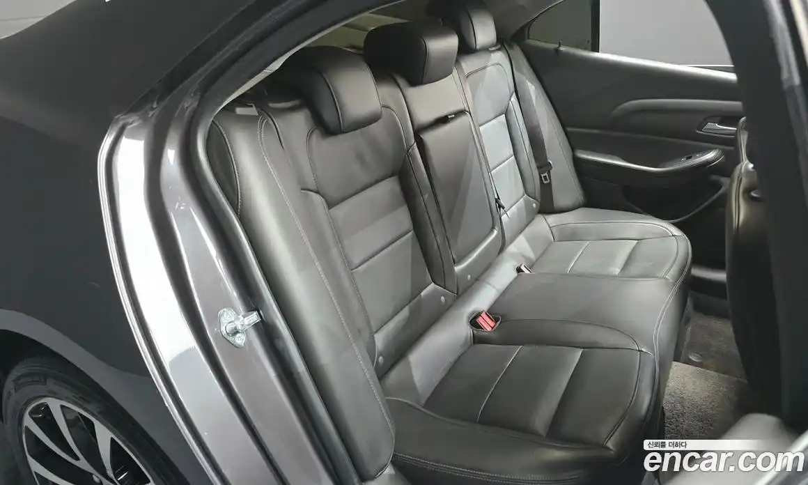 Chevrolet Malibu 2015 2.0 Автомат в Москве № 528786, фото 12