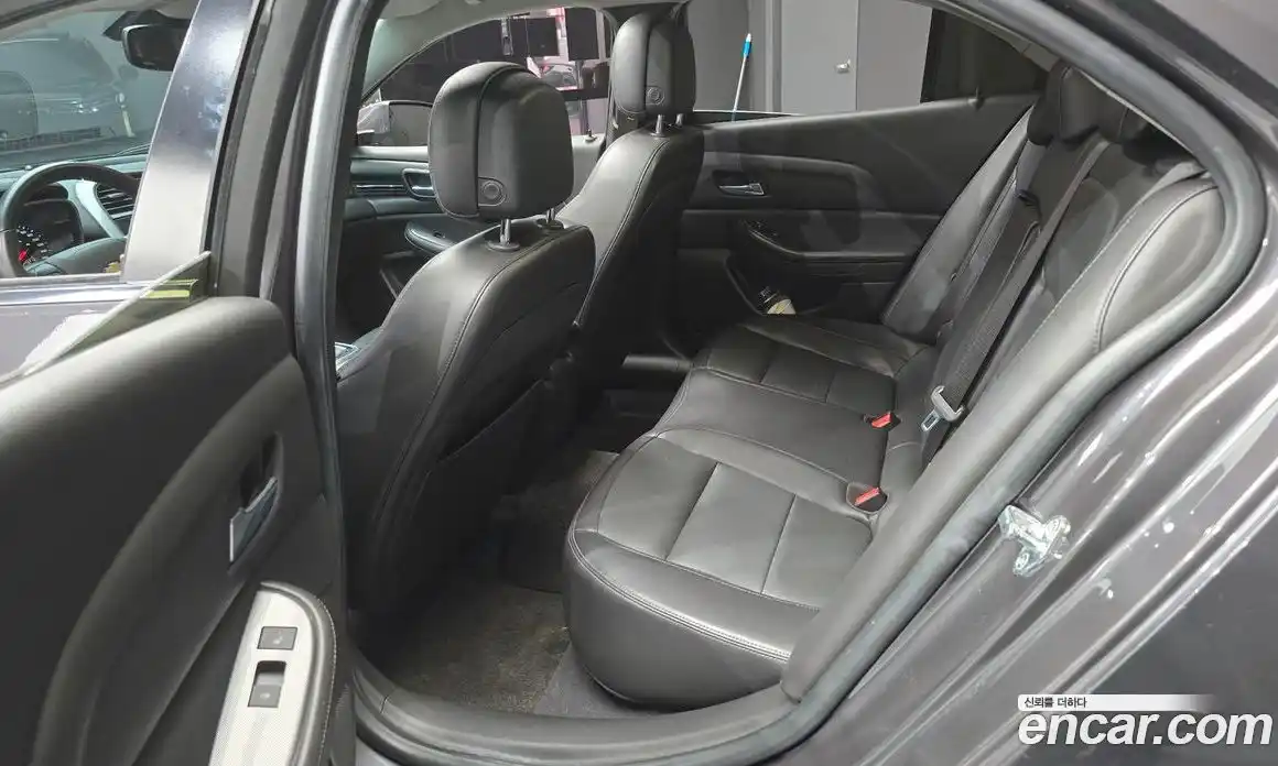 Chevrolet Malibu 2015 2.0 Автомат в Москве № 528786, фото 13