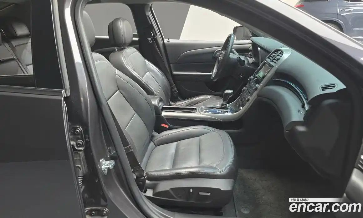 Chevrolet Malibu 2015 2.0 Автомат в Москве № 528786, фото 10