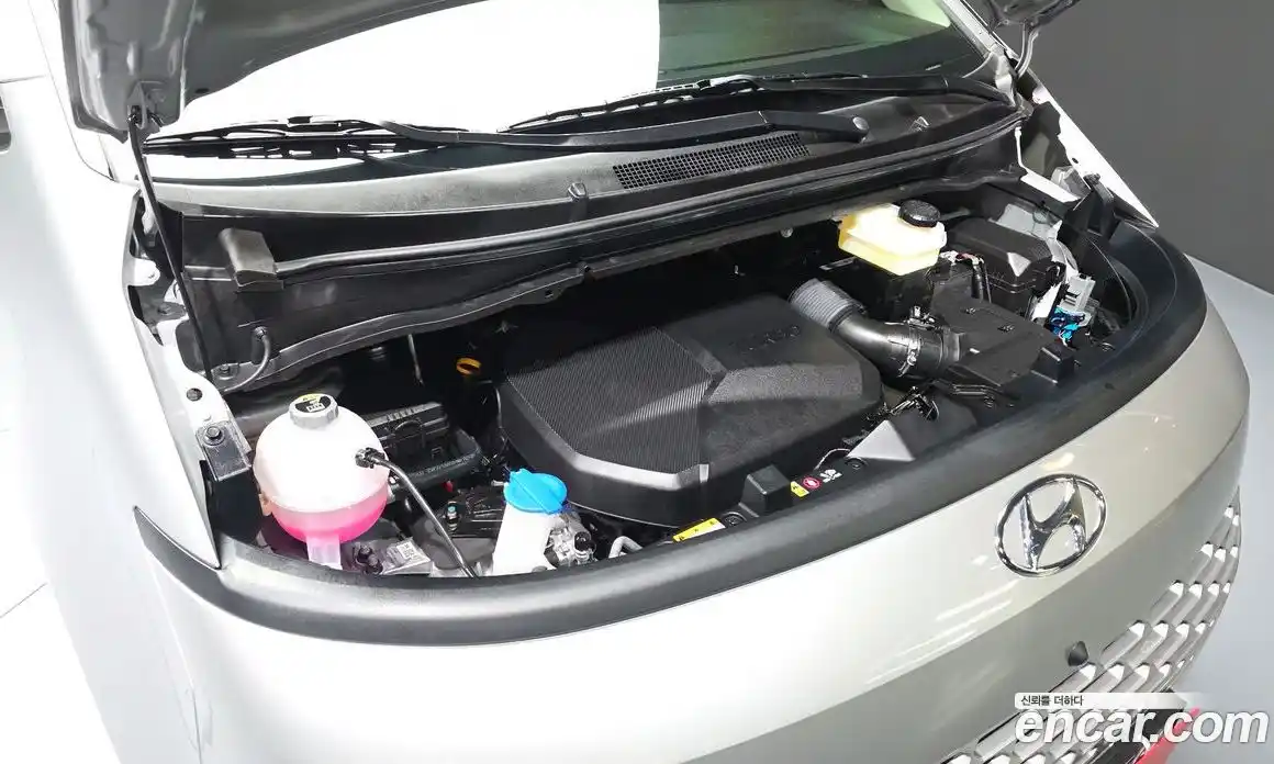 Hyundai Staria 2022 2.2 Автомат в Москве № 529420, фото 6