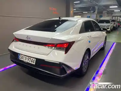 Hyundai Avante 2024 1.6 Автомат в Москве № 530759, миниатюра 2