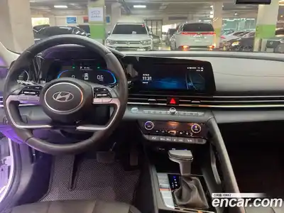 Hyundai Avante 2024 1.6 Автомат в Москве № 530759, миниатюра 7