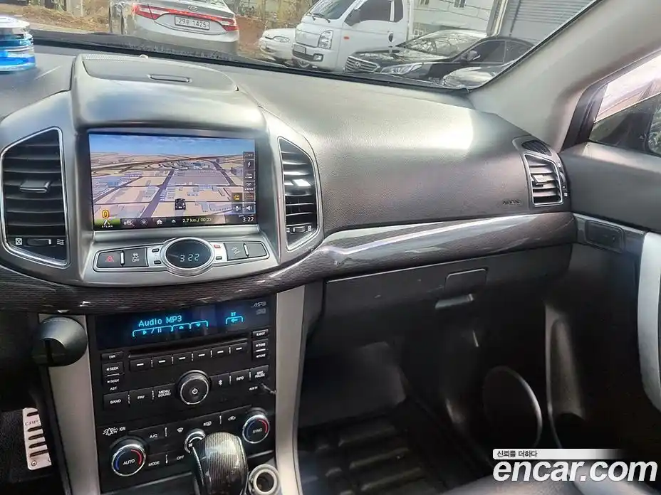 Chevrolet Captiva 2015 2.0 Автомат в Москве № 531776, фото 13